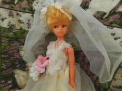 blonde hk bride a